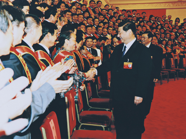 2011年8月15日，奇正集團獲“全國構建和諧勞動關系先進代表”殊榮，作為甘肅唯一典型代表在大會交流經驗，受到國家副主席習近平的親切接見。